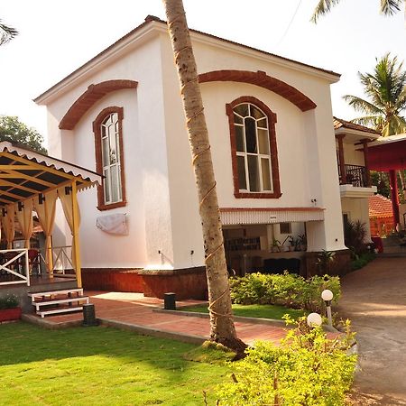 Antara Goa Hotel Marmagao Esterno foto