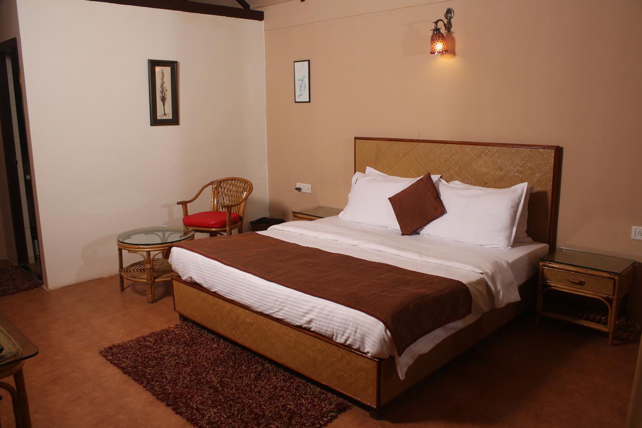 Antara Goa Hotel Marmagao Esterno foto